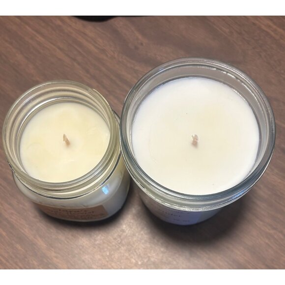 Claras Candle Co Soy Candles Lavender 16 oz & Apple Harvest 8 oz Handmade USA - Picture 4 of 6